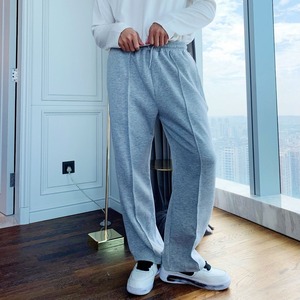 ルーズストレートセンタープレスパンツ　MT0530002