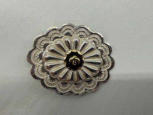 新品　楕円形金メタル付フラワーコンチョ8.74g