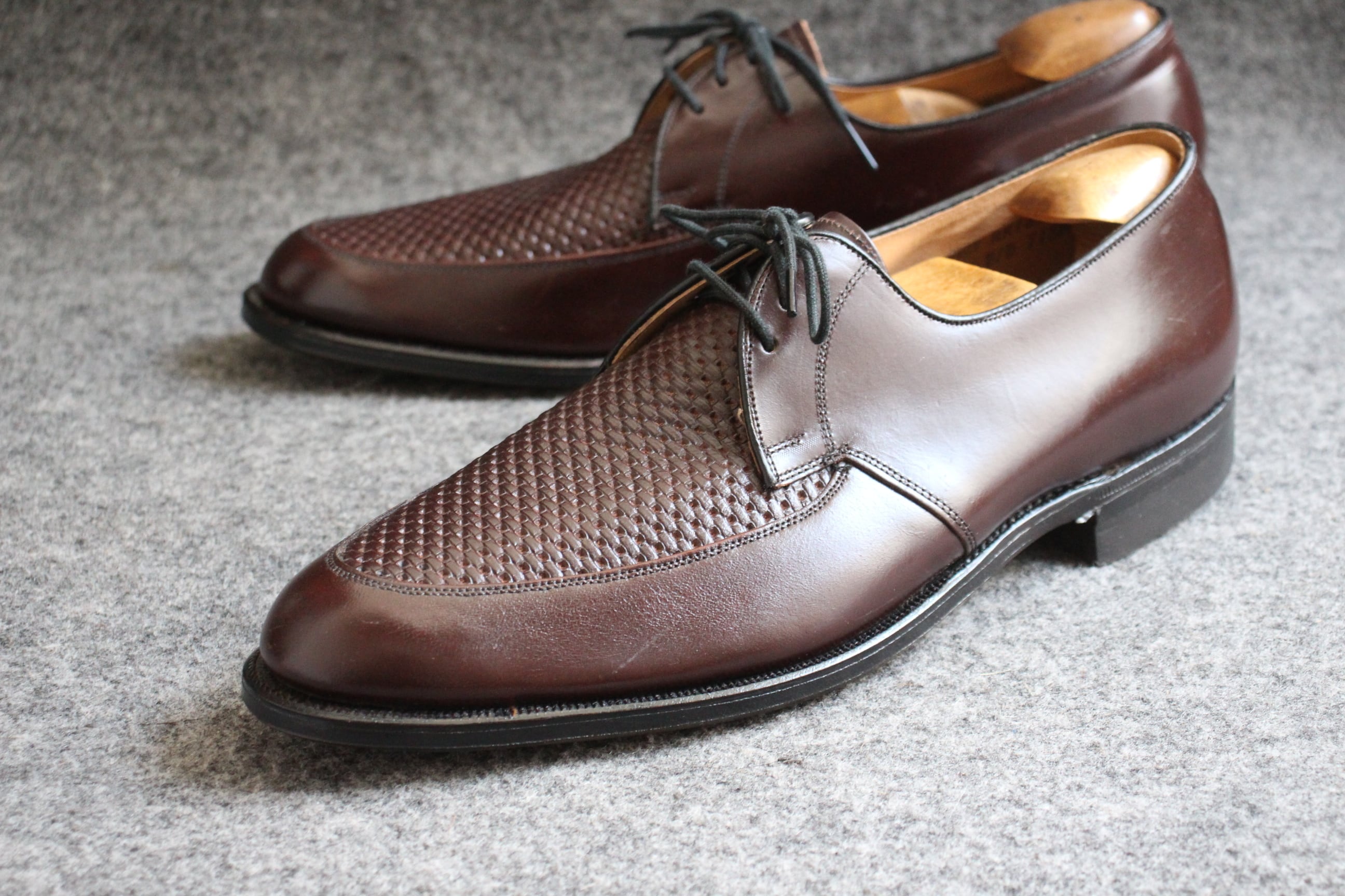 SUPER 8 SHOES