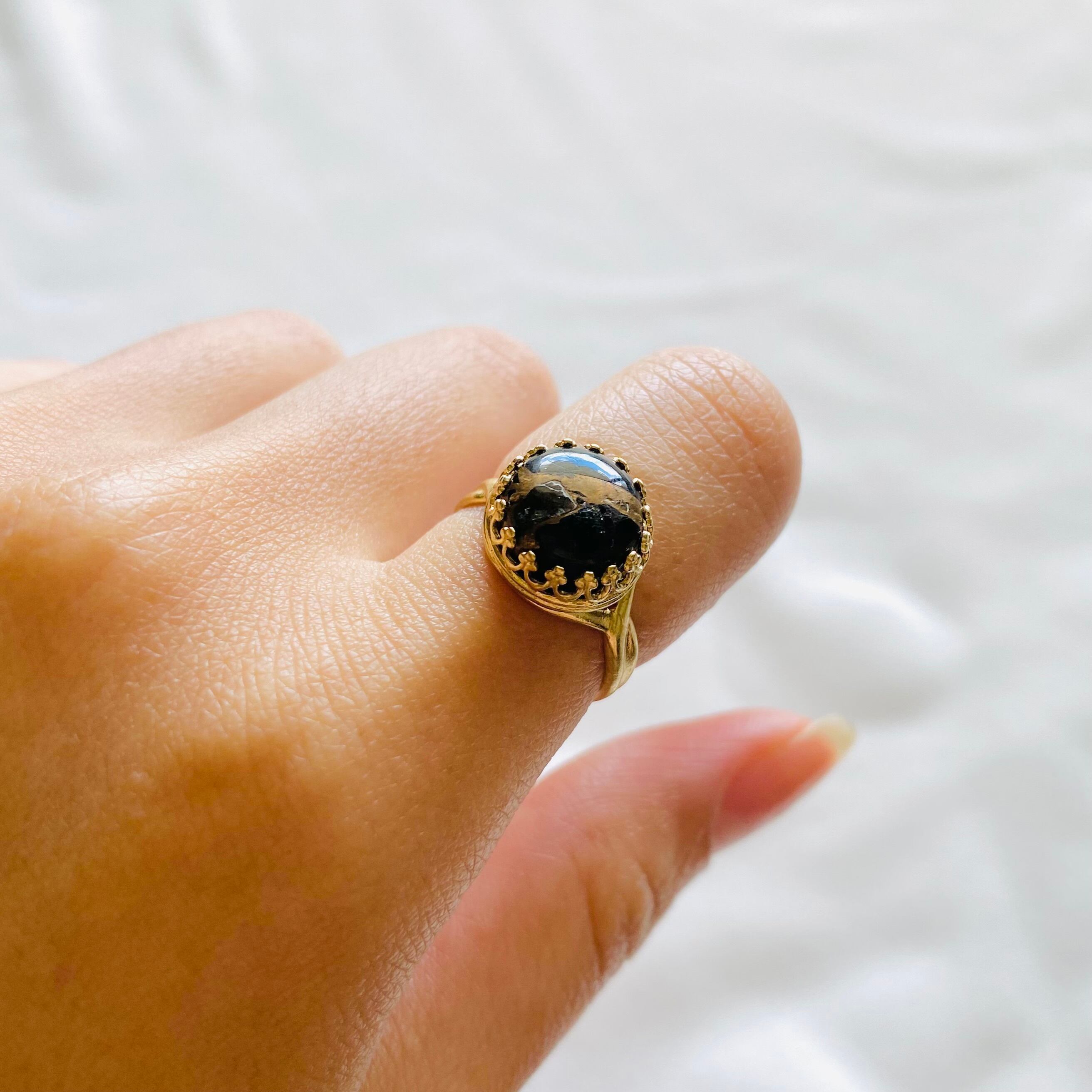 真鍮】 コッパーオブシディアンリング クラウン 天然石 指輪