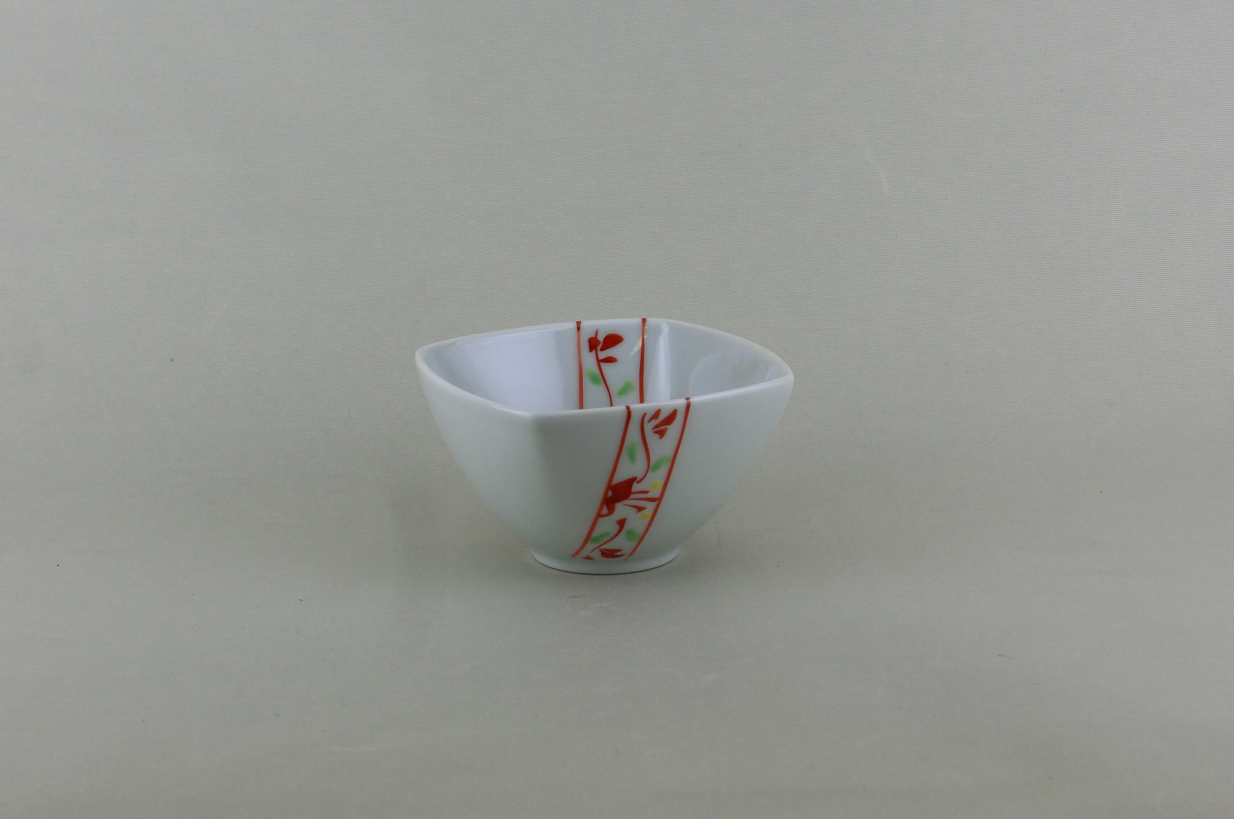 錦花唐草　四角小付