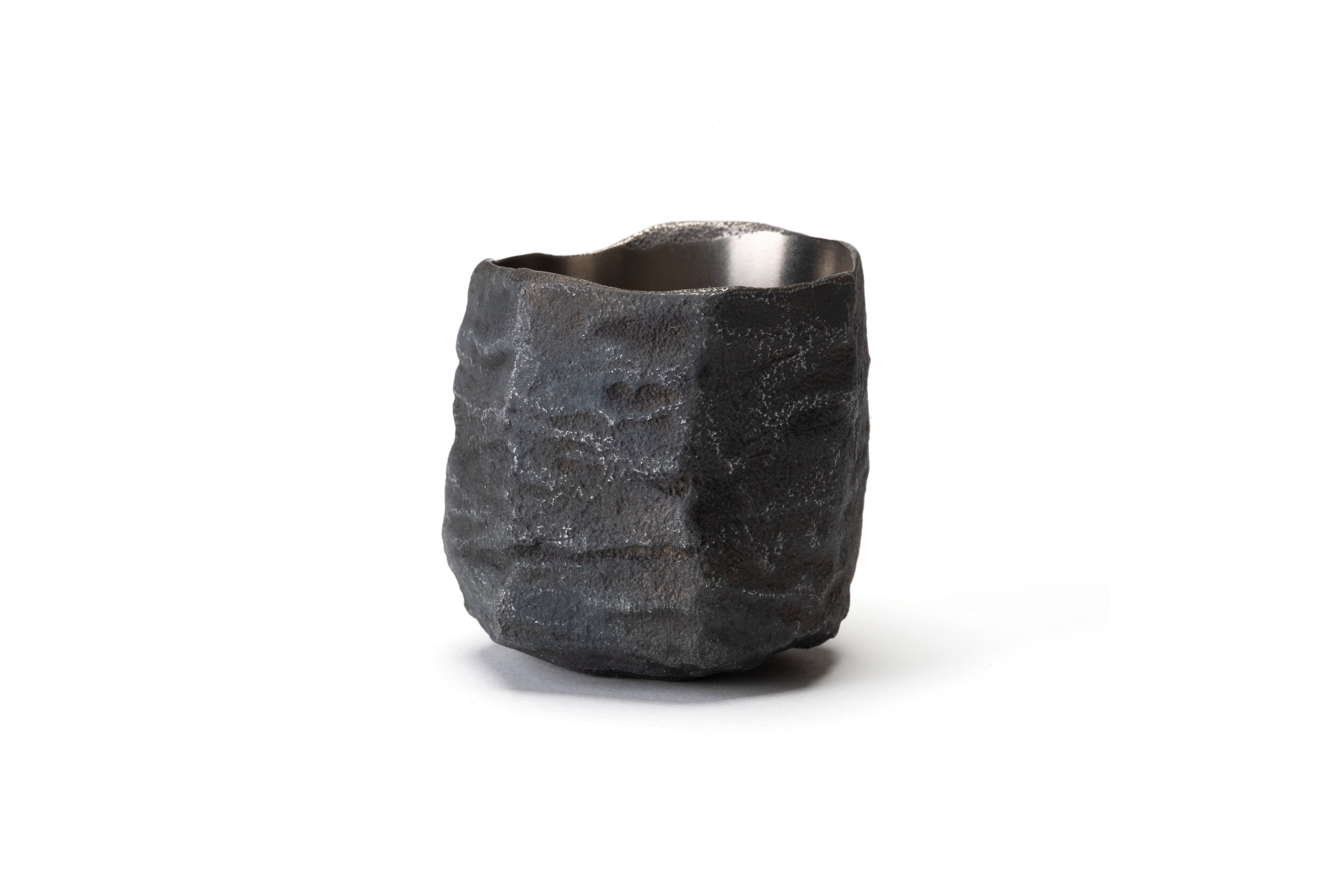 hikiZAN ” Premium Titanium Sake Vessel 1st model | hikiZAN