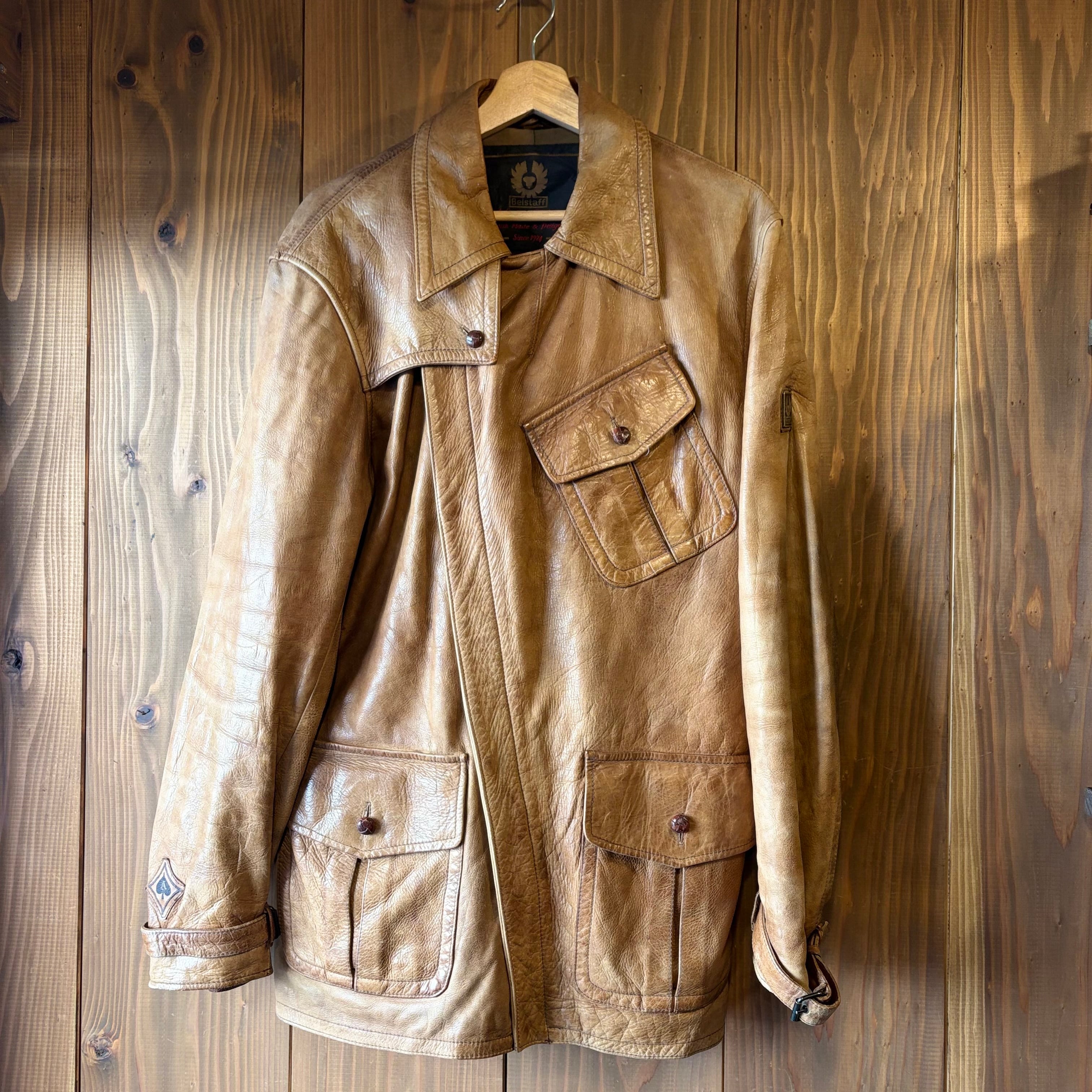 【極希少】ベルスタッフ ゴールドレーベル イタリア製 レザー　ダウン　ジャケット Belstaff】【イタリア製】【アウター】ベルスタッフ『ダウンジャケット