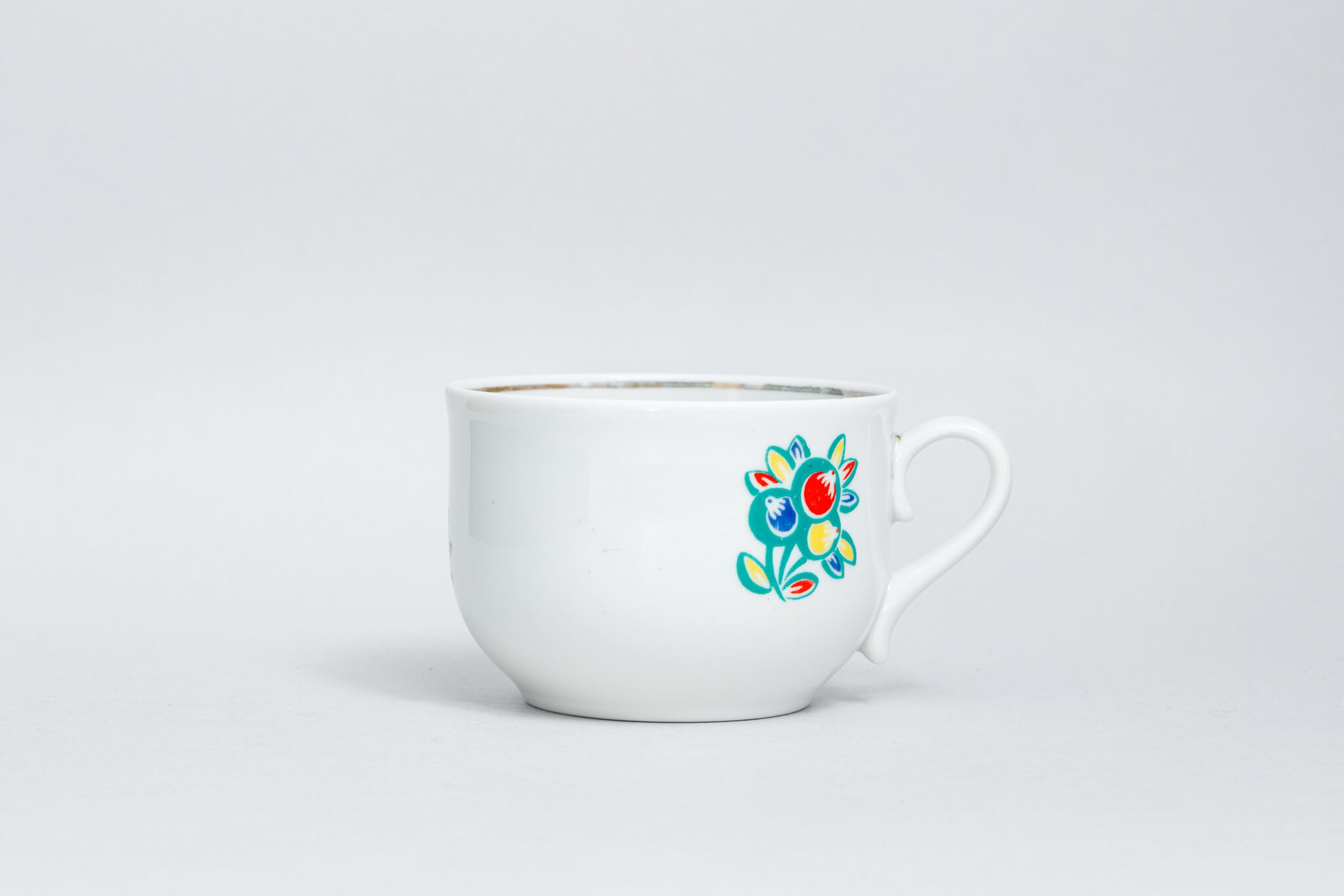 ヴィンテージ 緑色で強調された花のカップ ボリスラフ陶磁器工場 旧ソ連 0310