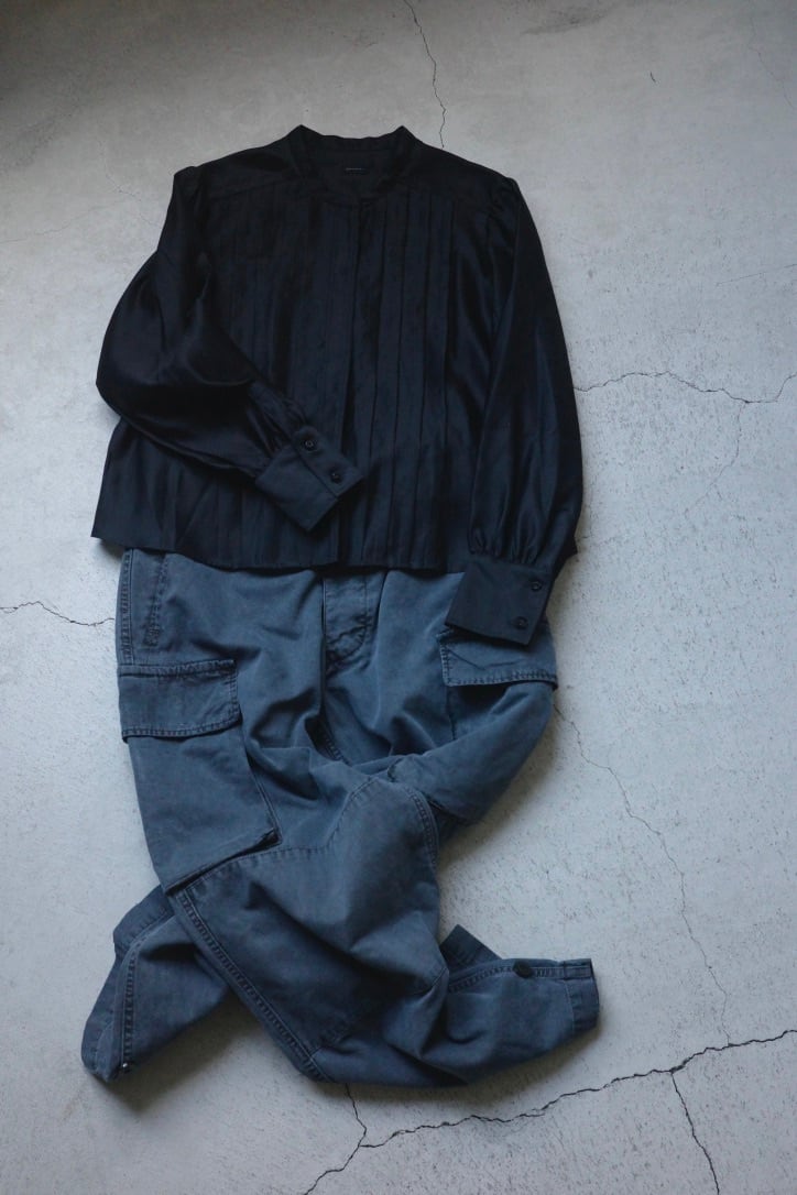 genre ジャンル / TUCK BLOUSE (BLACK ) | genre genre ジャンル / TUCK BLOUSE (BLACK ) | genre