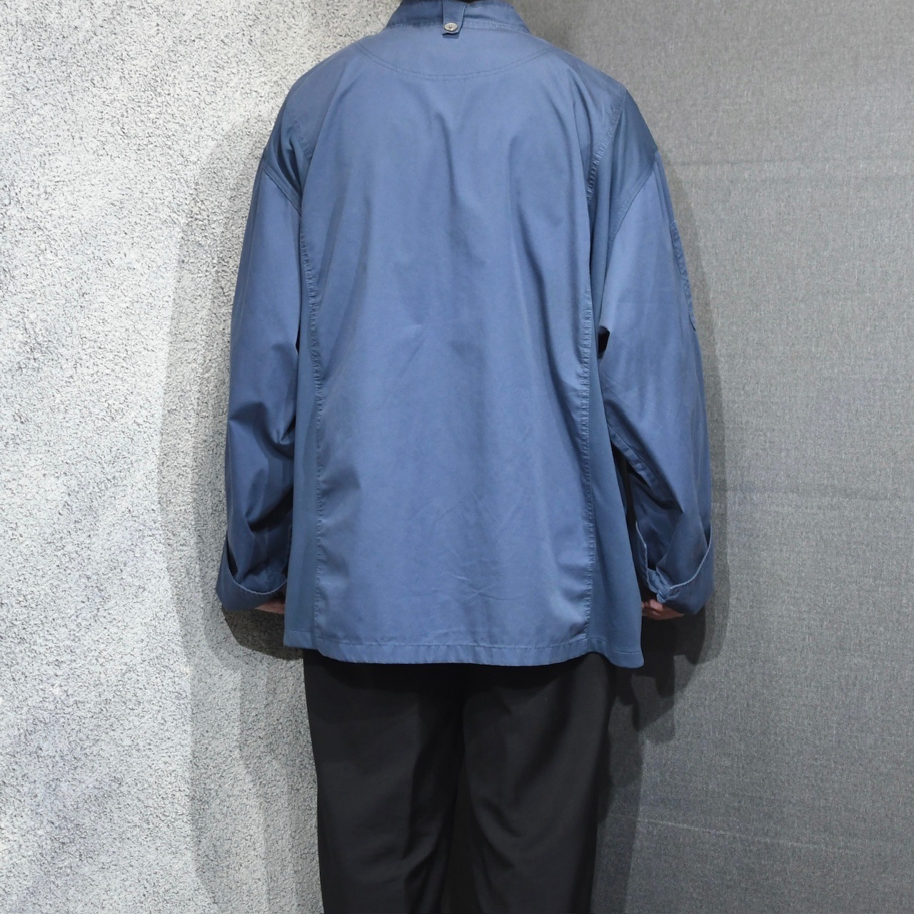 wide silhouette zip up design chef jacket