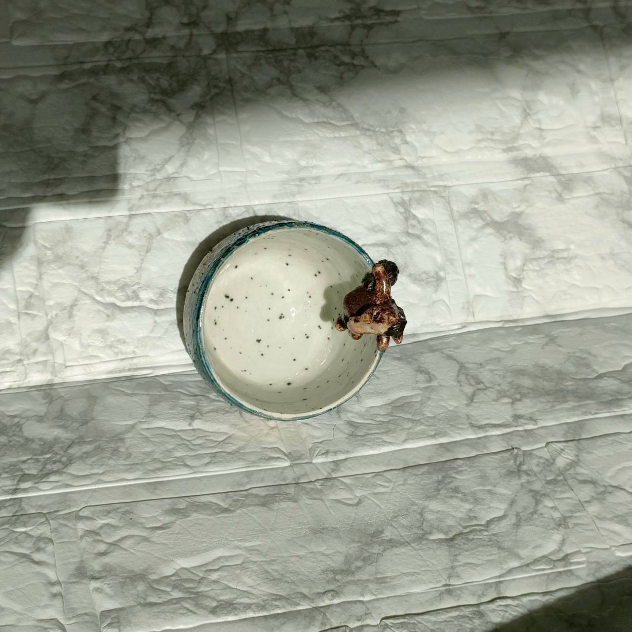 馬汁湯呑み2 ダンディなカップのフチ馬さんバージョン