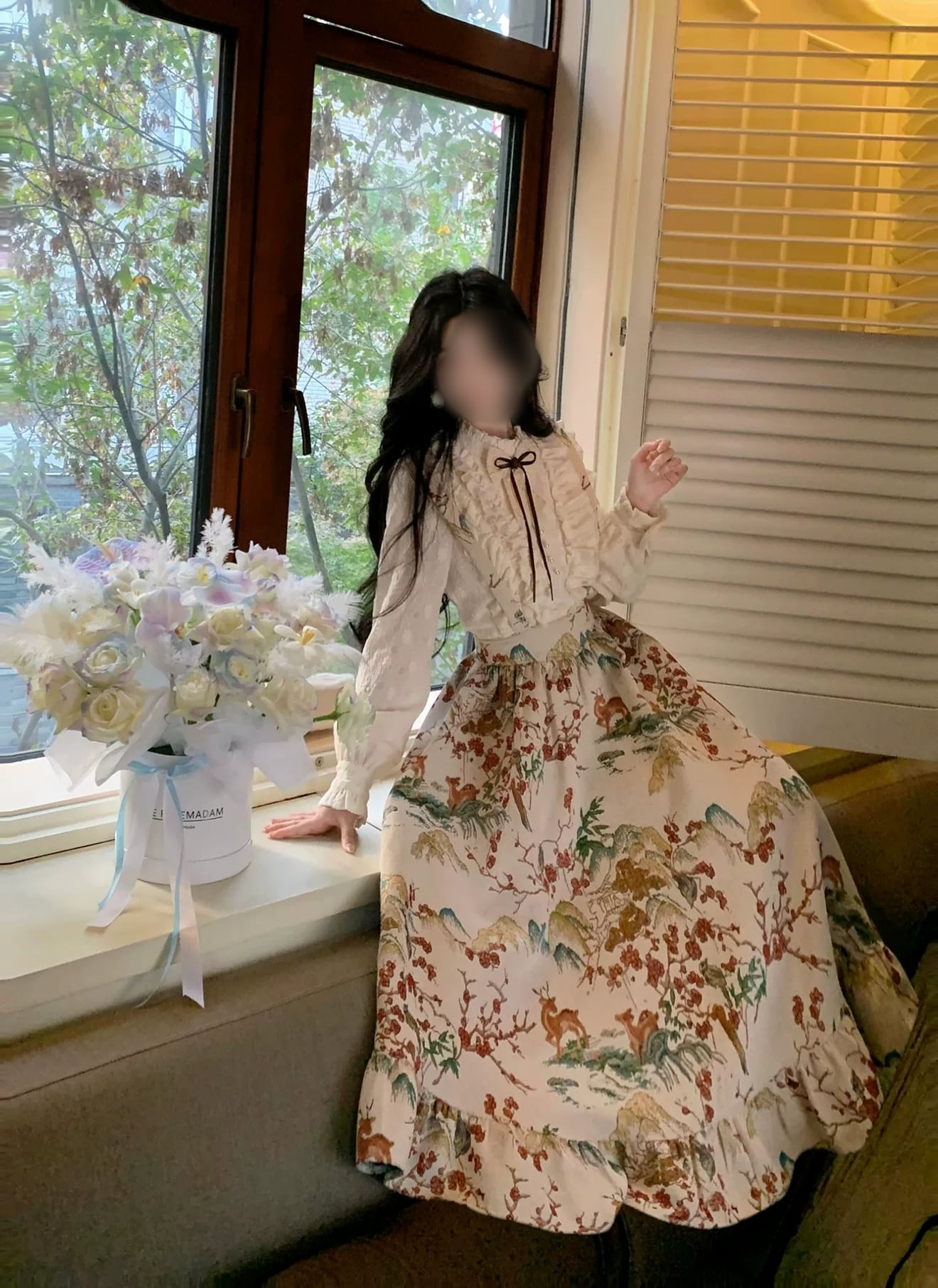 アンティークガーデンサスペンダースカート｜花柄・ロング丈