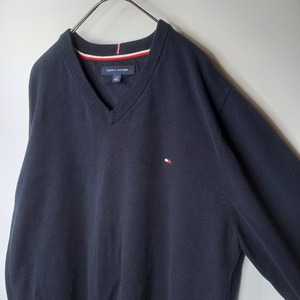 トミーヒルフィガー　Vネック　コットンニット　セーター　刺繍ロゴ　ネイビー　L