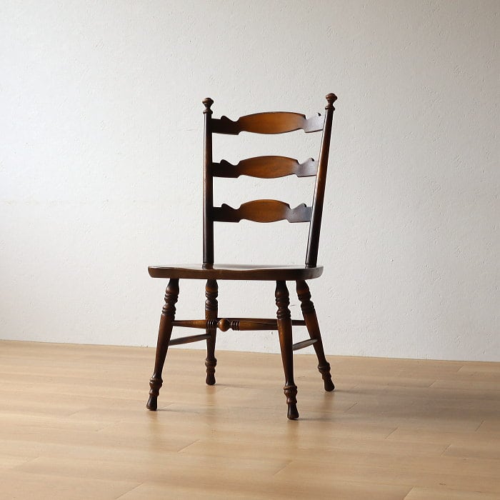 QUON アームチェア ラウンジチェア 肘付イス 木製① QUON アームチェア