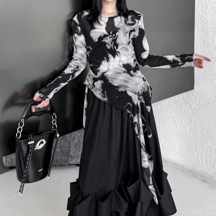 モノクロアート柄 アシンメトリーカット 長袖トップスR60005