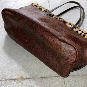 ETRO leopard switching paisley pattern PVC hand bag with pouch