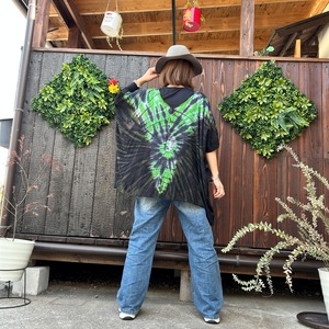 渋めゆったりタイダイポンチョ