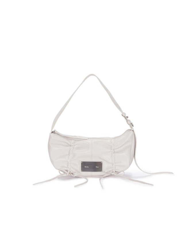 [MATIN KIM] HALF SHIRRING RIBBON ROUND BAG IN IVORY