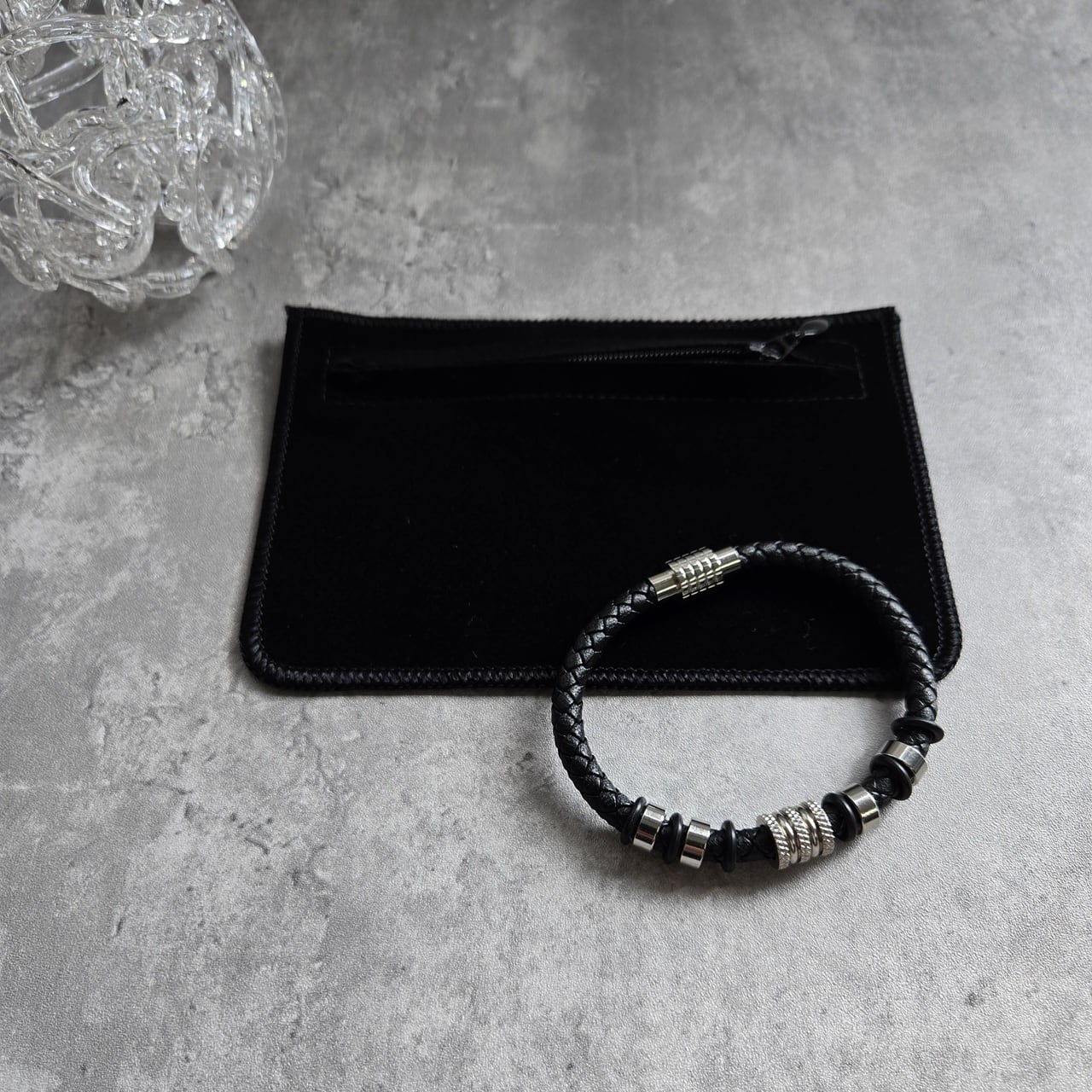 黒革ブレスレット×シルバーチャーム | 株式会社SAMURAI PEARL