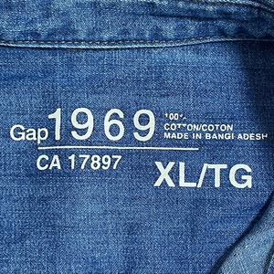 【GAP】デニムシャツ 長袖シャツ フラップポケット 雰囲気系 ダメージ ギャップ XL ビッグサイズ US古着