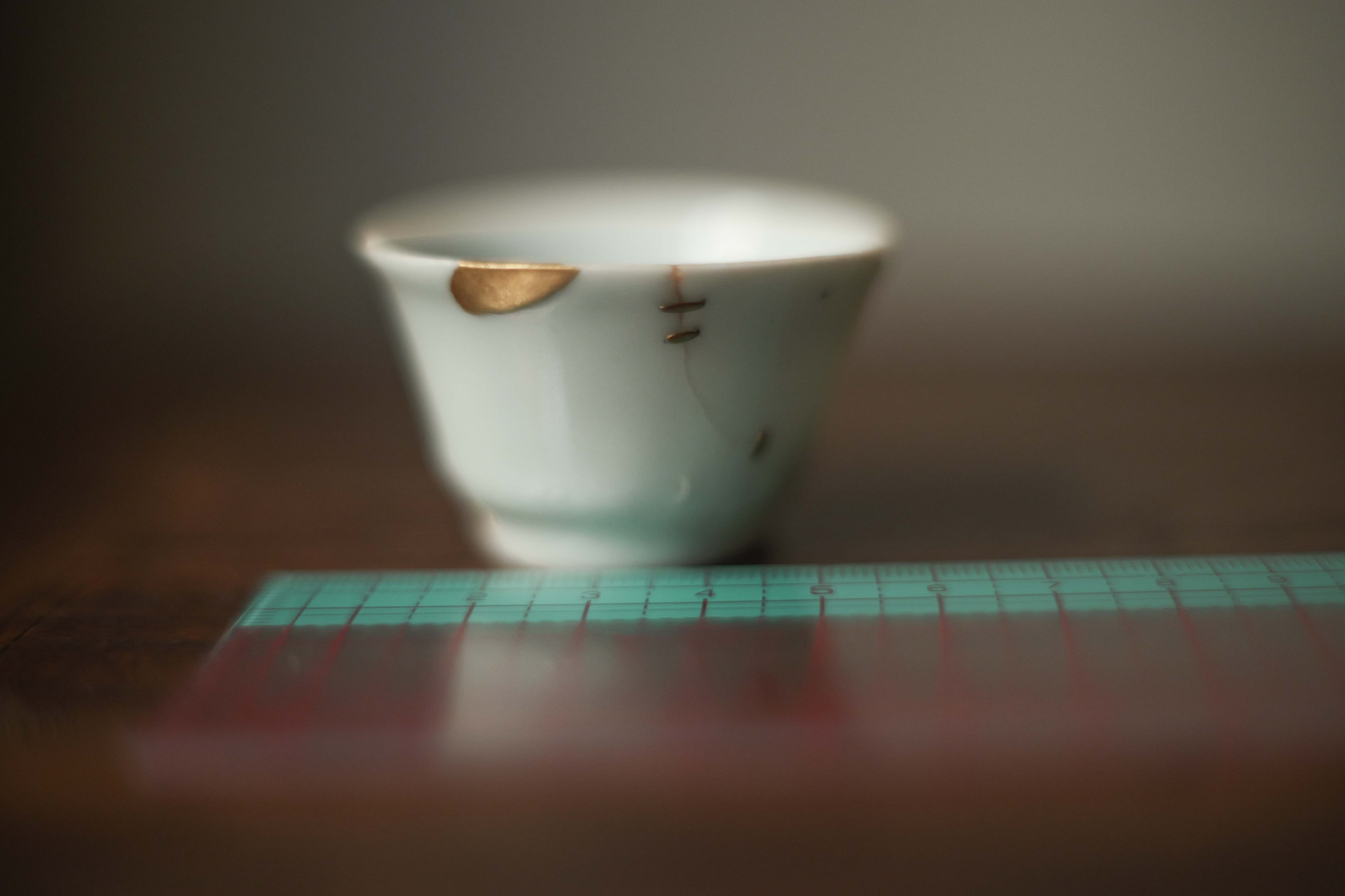 白磁素文盃洗　金継ぎ 金継ぎ」したうつわを紹介するブランド、「Zen」(繕) に込めた願い