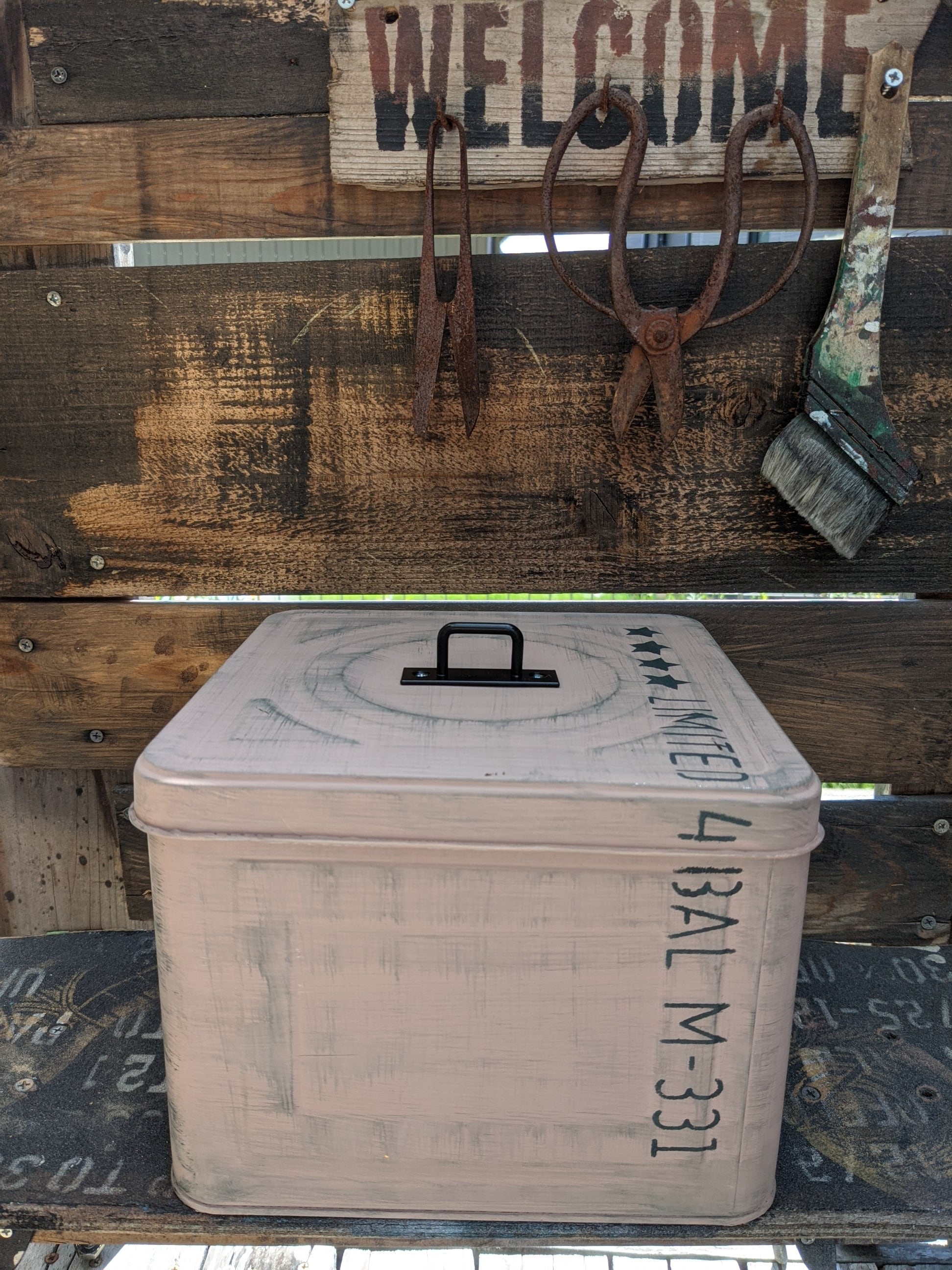 やさグレ半缶(黒文字)