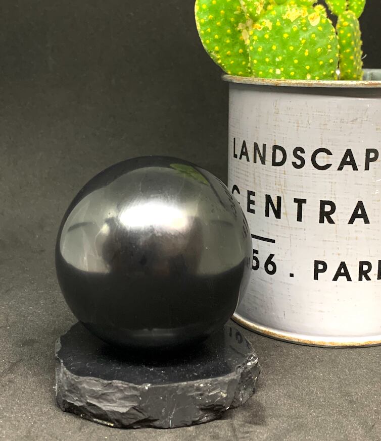 ロシア産 セラフィナイト 稀少な大玉 スフィア 5.8cm 天使の羽根 高品質