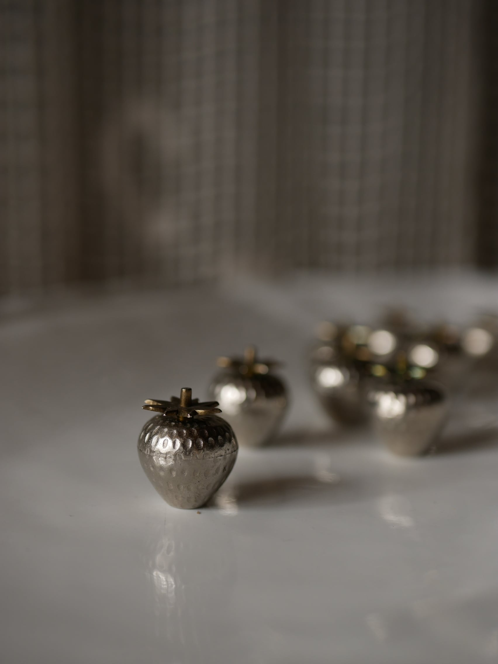 イチゴ カードスタンド フランスヴィンテージ アンティークのある生活