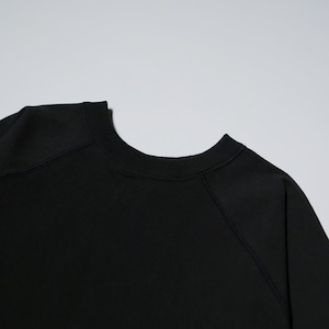 ( BLACK ) RAGLAN SLEEVE SWEATSHIRTS