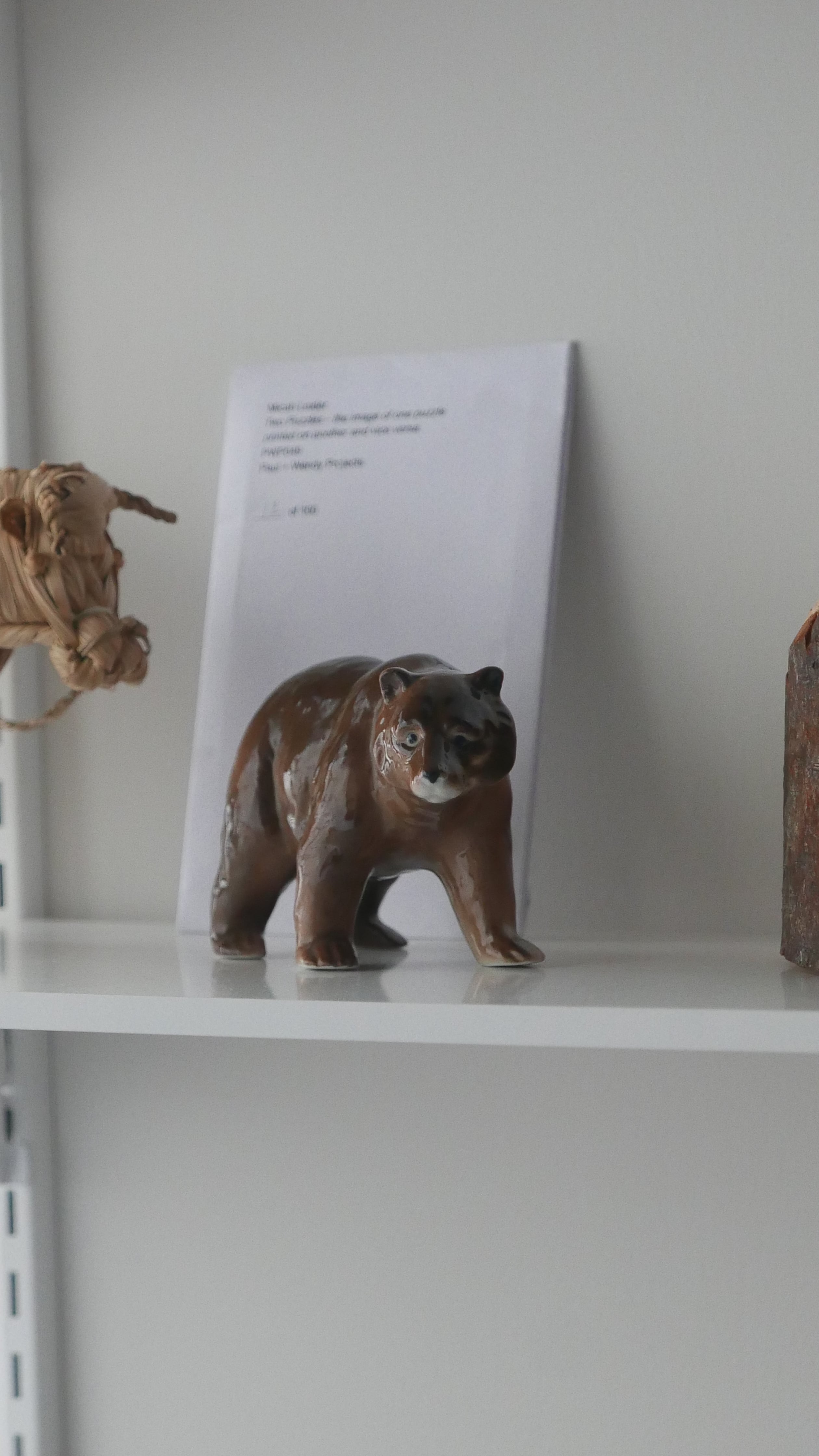 old japan ceramic bear / dark moca