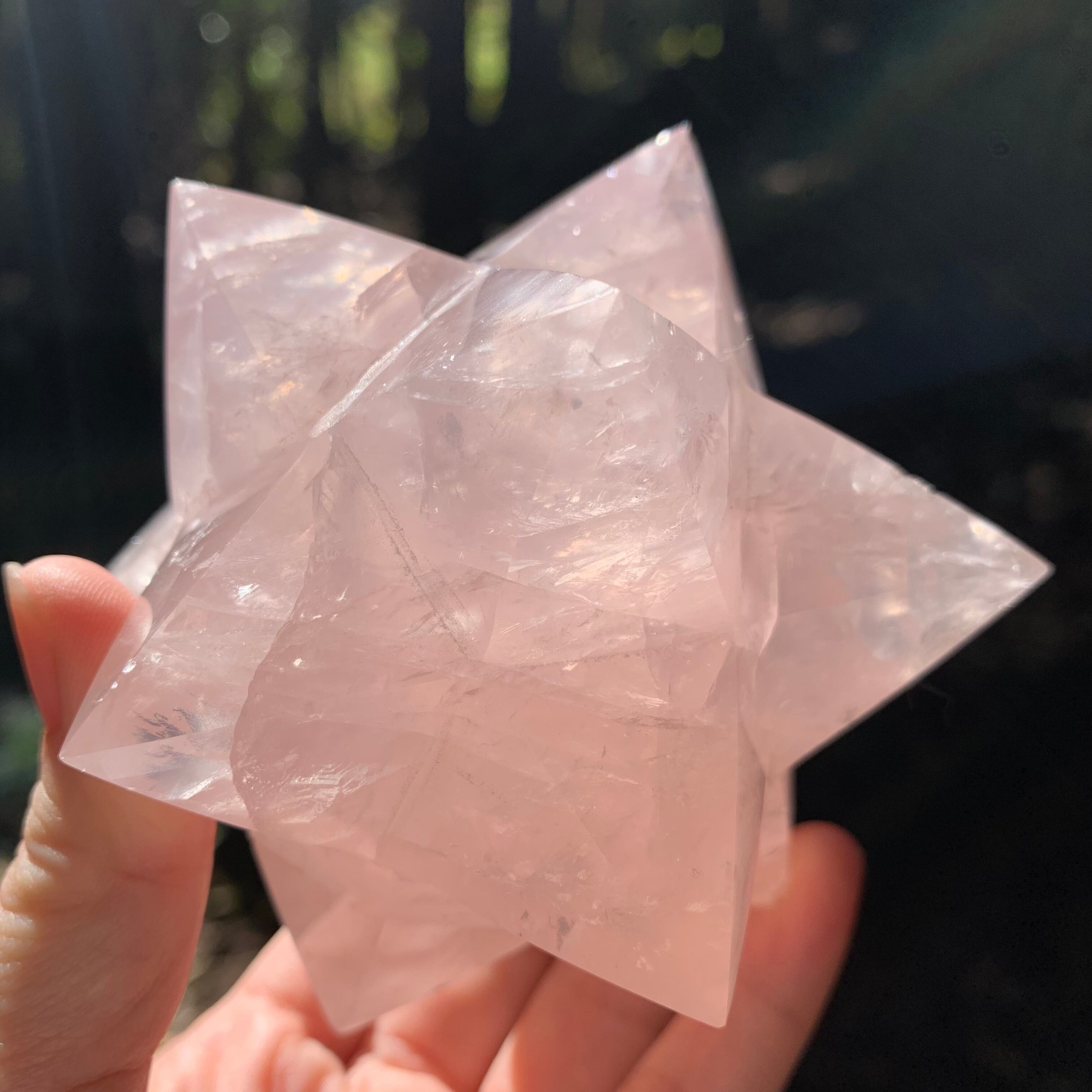 マダガスカル ローズクォーツ アステロイド | +Crystals. 天然石SHOP