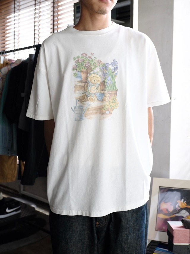 Used ava freeman Teddy bear Tee