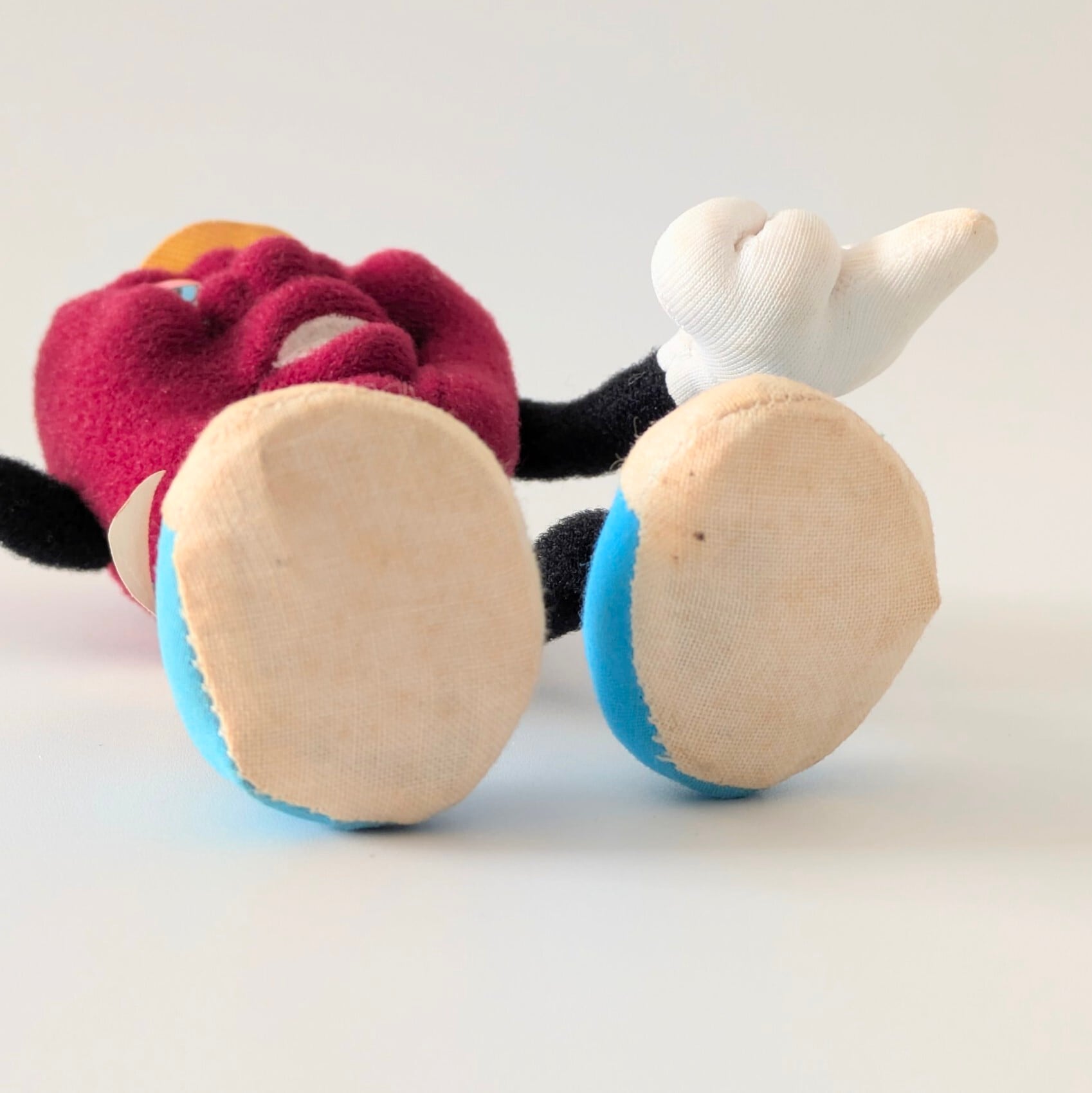 ☆ VINTAGE 1988 ☆ 【 California Raisins（カリフォルニアレーズン） 】 『 HARDEE'S SOFT RAISIN CONGA DANCER 』ベンダブルぬいぐるみ / plush toy / ビンテージトイ 〚アメリカン雑貨 アメトイ〛