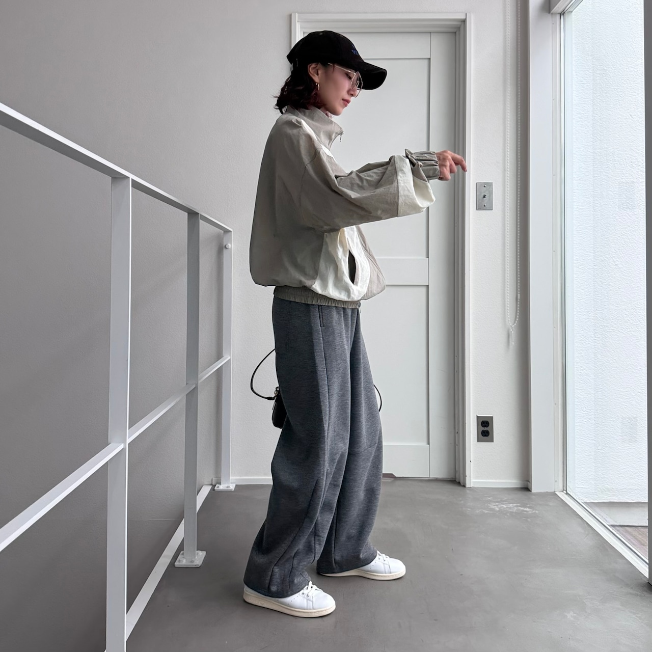 バイカラーWジップBZ/グレージュ