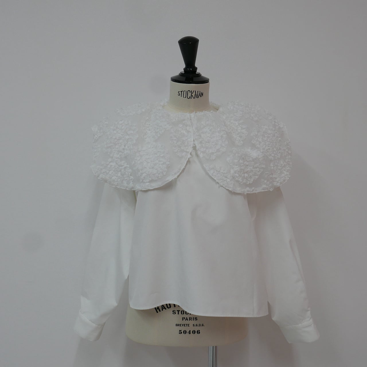 (新品未使用) linkable プードルブラウス プードルブラウス(ホワイト) | LINKABLE