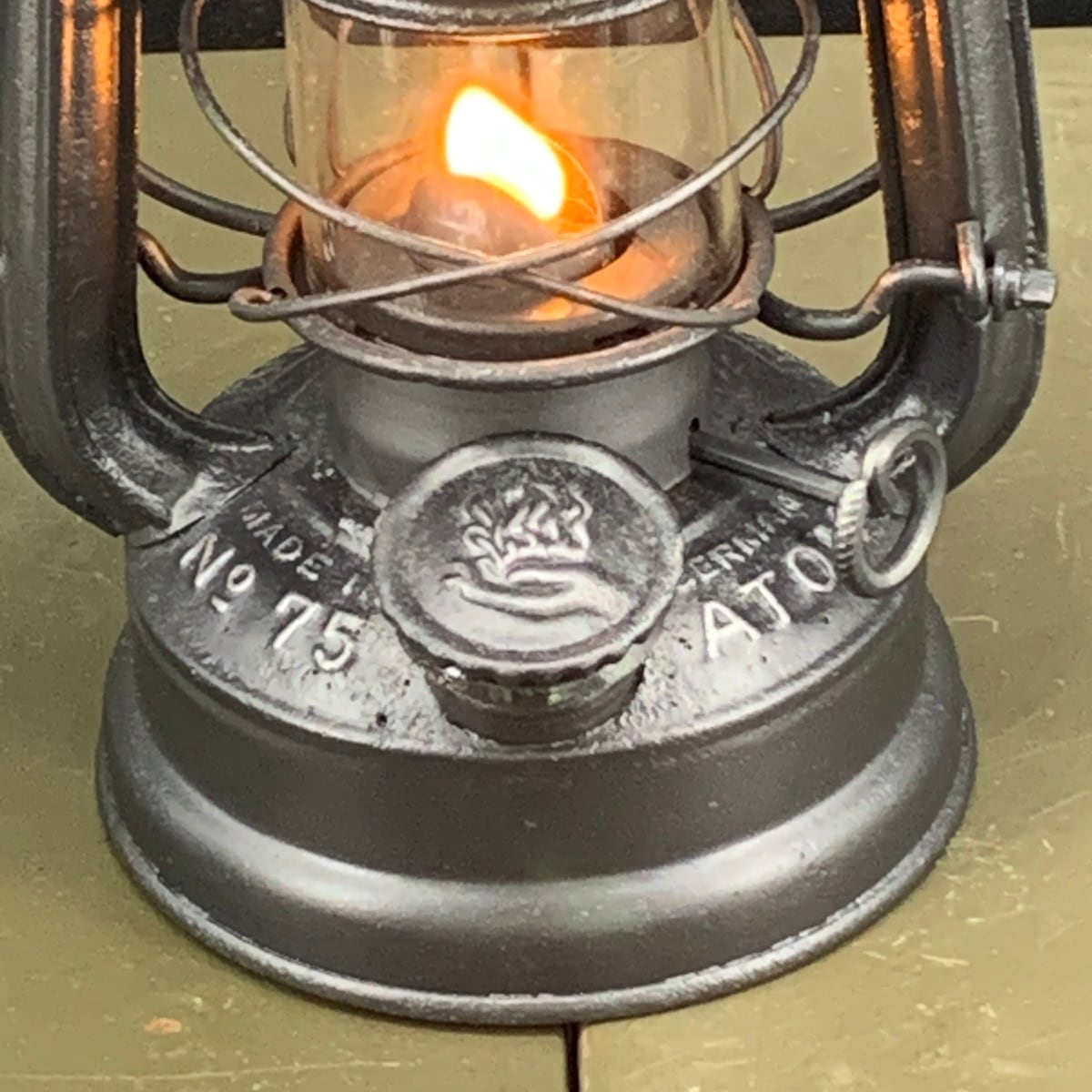 FEUERHAND 75 ATOM STK シリンダー ガラス | Oldman's lantern