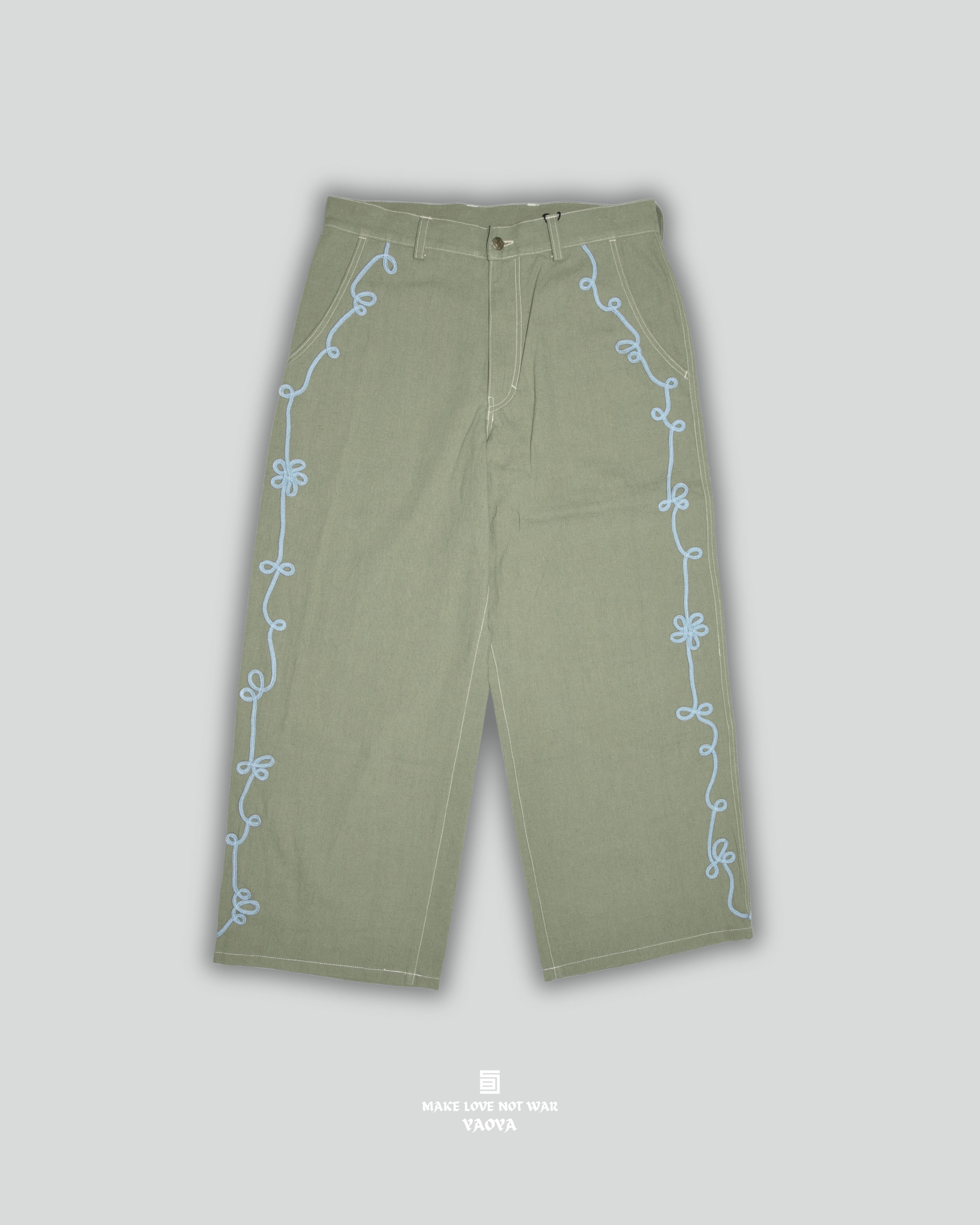 28 KHAKI X LIGHT BLUE FLOWER PANTS
