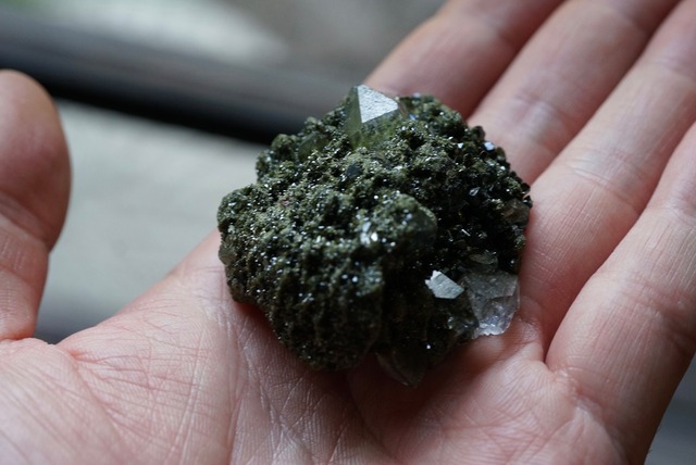 トルコ産エピドート / クォーツ (E) Epidote / Quartz