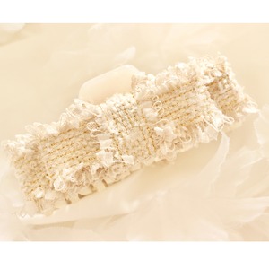 ツイードスクエアリボン｜バンスクリップ｜アイボリー