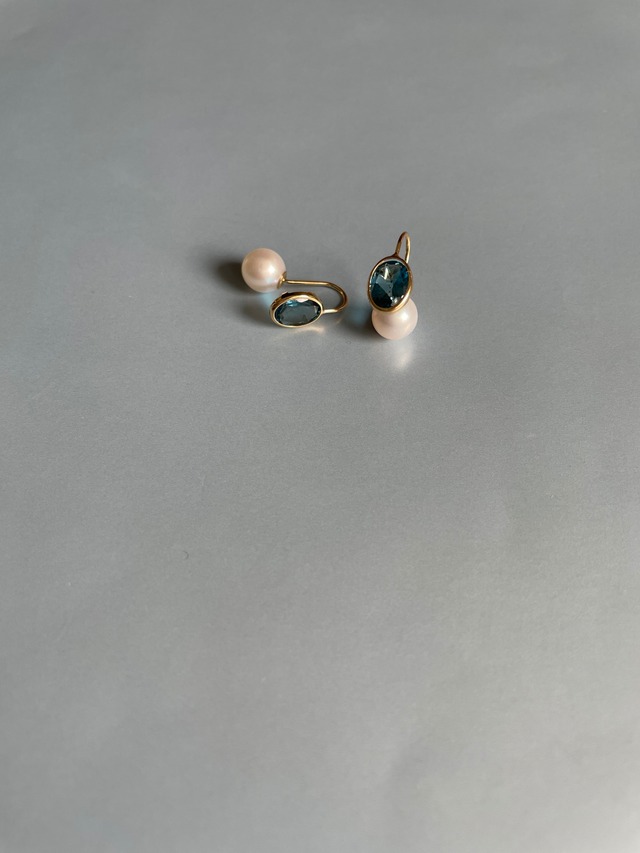 Londonblue topaz×akoya pearl18KYG hook pierce set