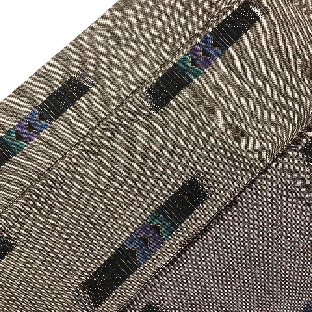 本場大島紬 茶泥染 カタス7マルキ 縦四角に蝶々柄 K-3508 | リユース  