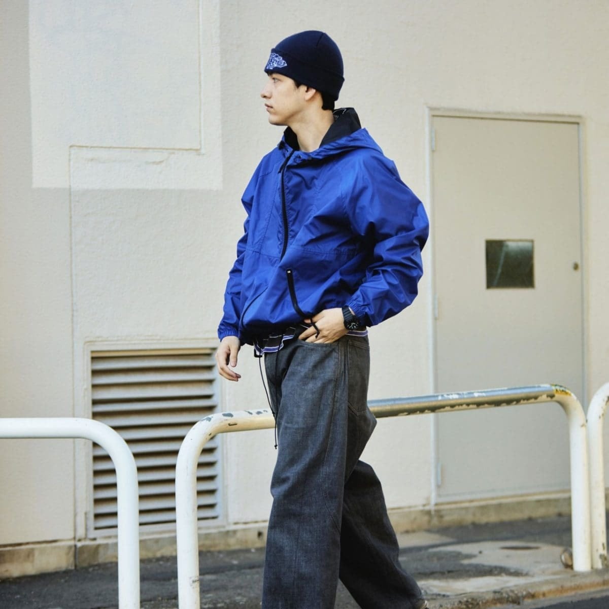 国内正規品 CASIO G-SHOCK カシオ Gショック デジアナ 八角形フォルム メンズ腕時計 GA-2100-1AJF