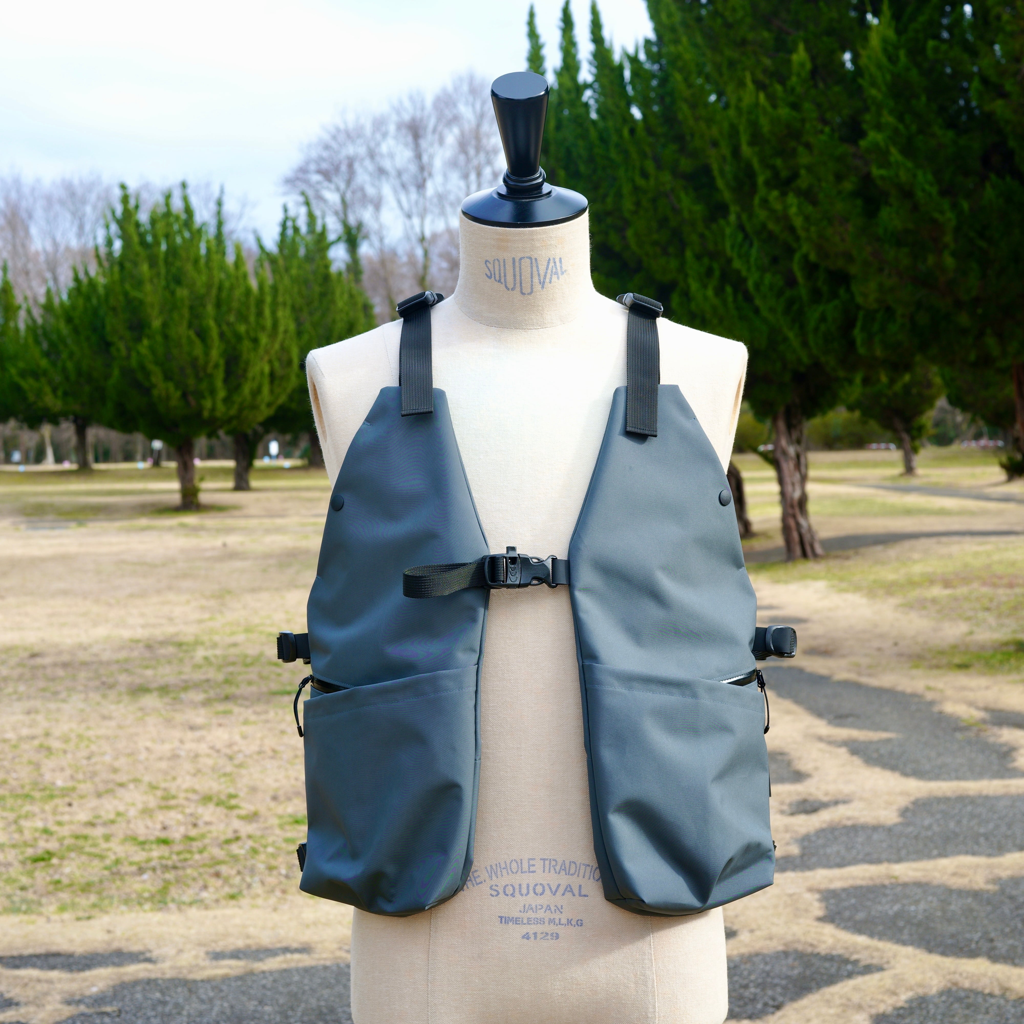 Best in Vest / highcount nylon 4layer fabric / pine needle green