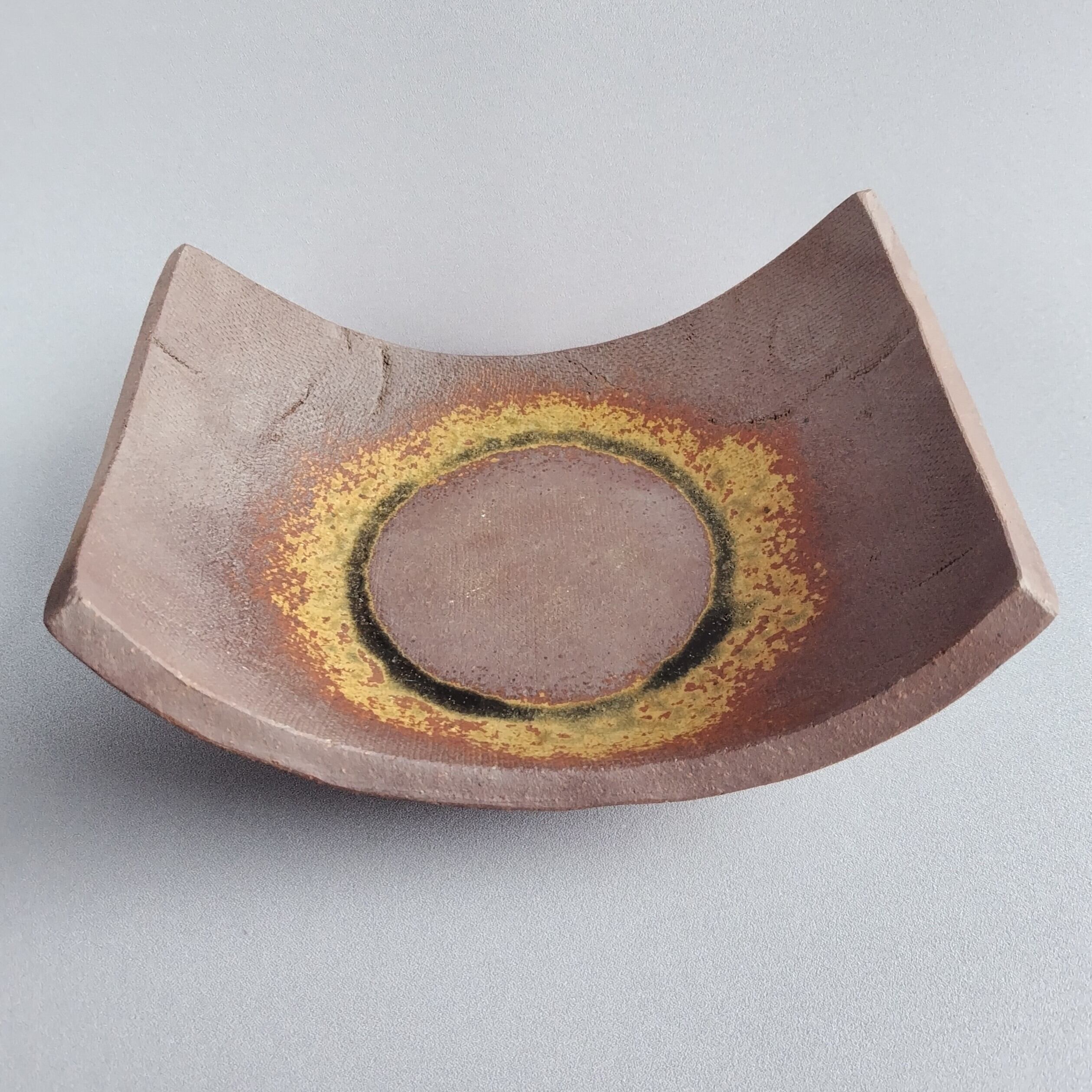 四方皿 焼締め 【商品番号：00420】 | やきもの實陶（さねとう）