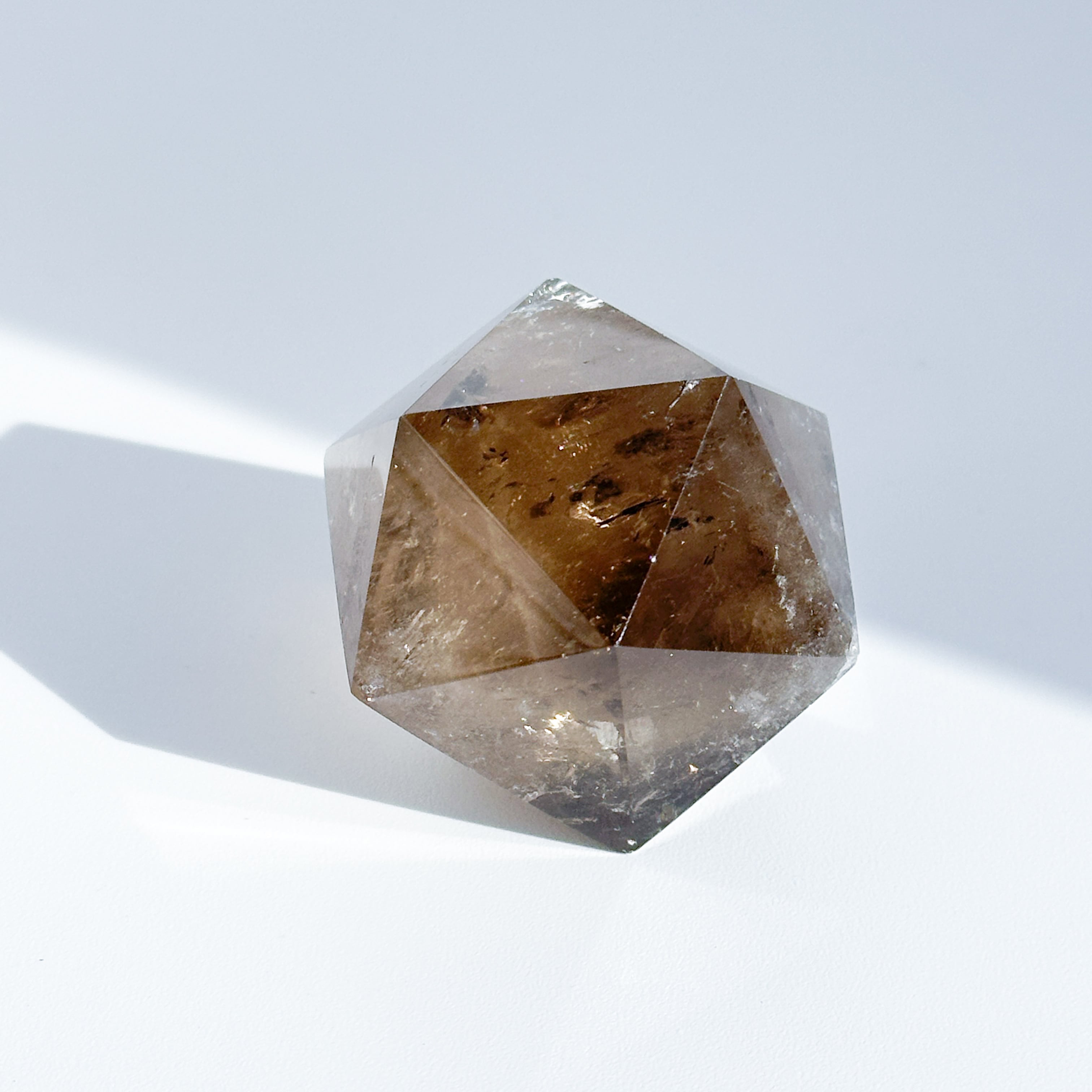 スモーキークォーツファントム　カオリナイト共生　天然石　置物　インテリア スモーキークォーツファントム カオリナイト共生 天然石 置物 インテリア