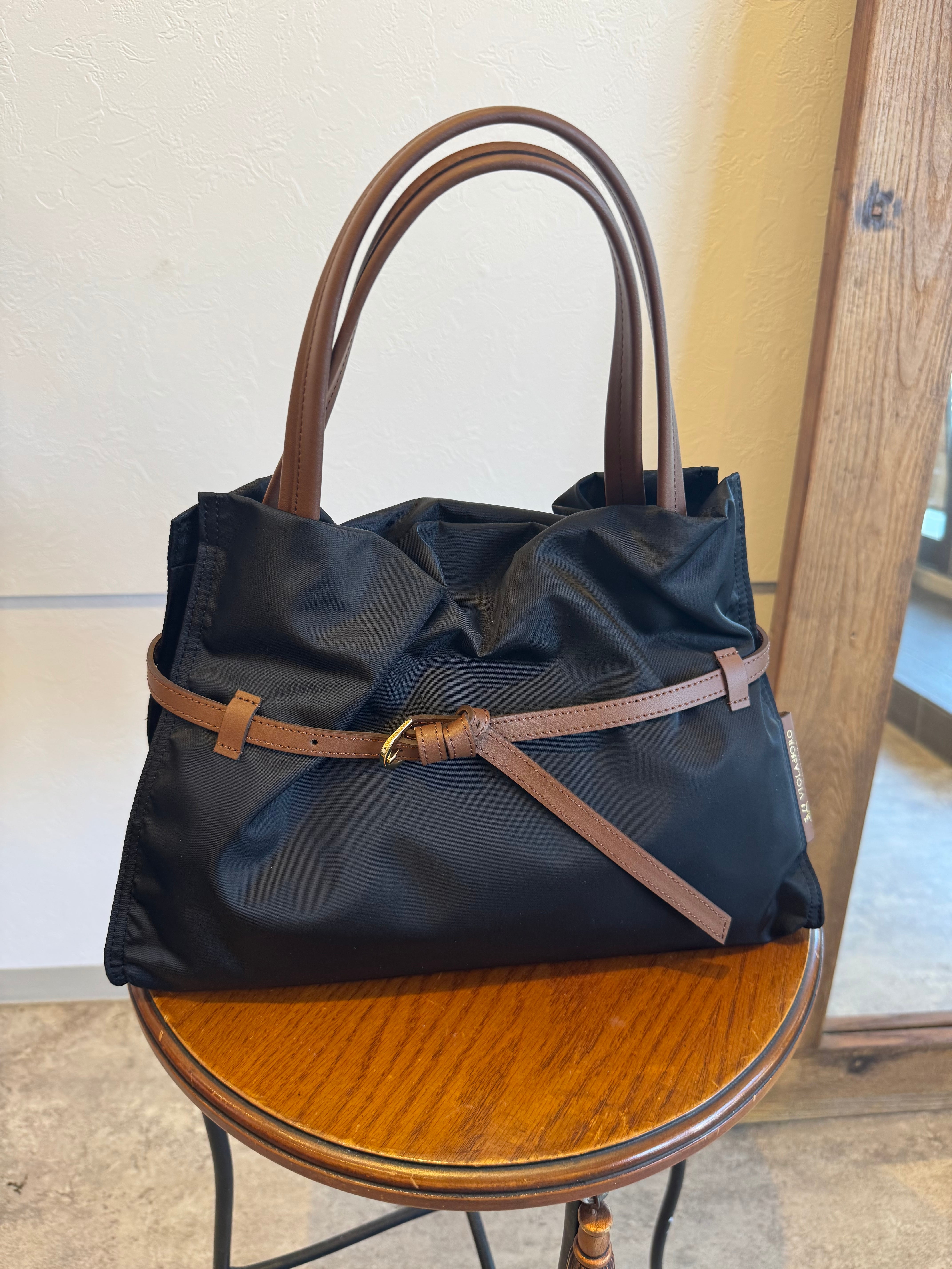 VIOLAd'ORO 】ターンロック付ナイロントートバッグ | kaila_shop