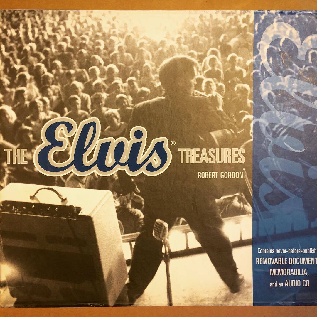 エルヴィス・プレスリーの本「The Elvis Treasures」 - 画像1