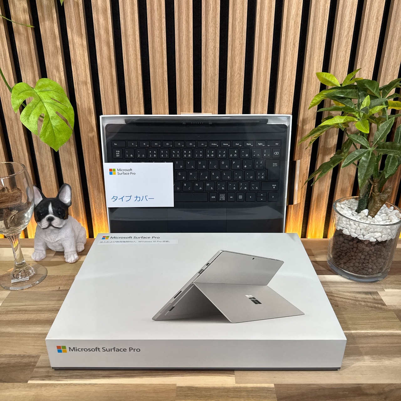 \ 公式ショップ限定価格❣️/ 2in1モデル《タッチパネル式》Surface Pro 6 プラチナ メモリ8GB SSD128GB 人気ノートパソコン 安心サポート&3ヶ月保証付き