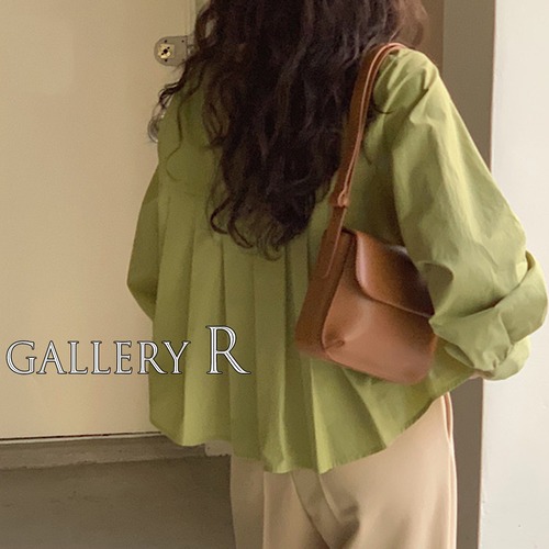 シャツ　ブラウス　バッグタック　シャツブラウス