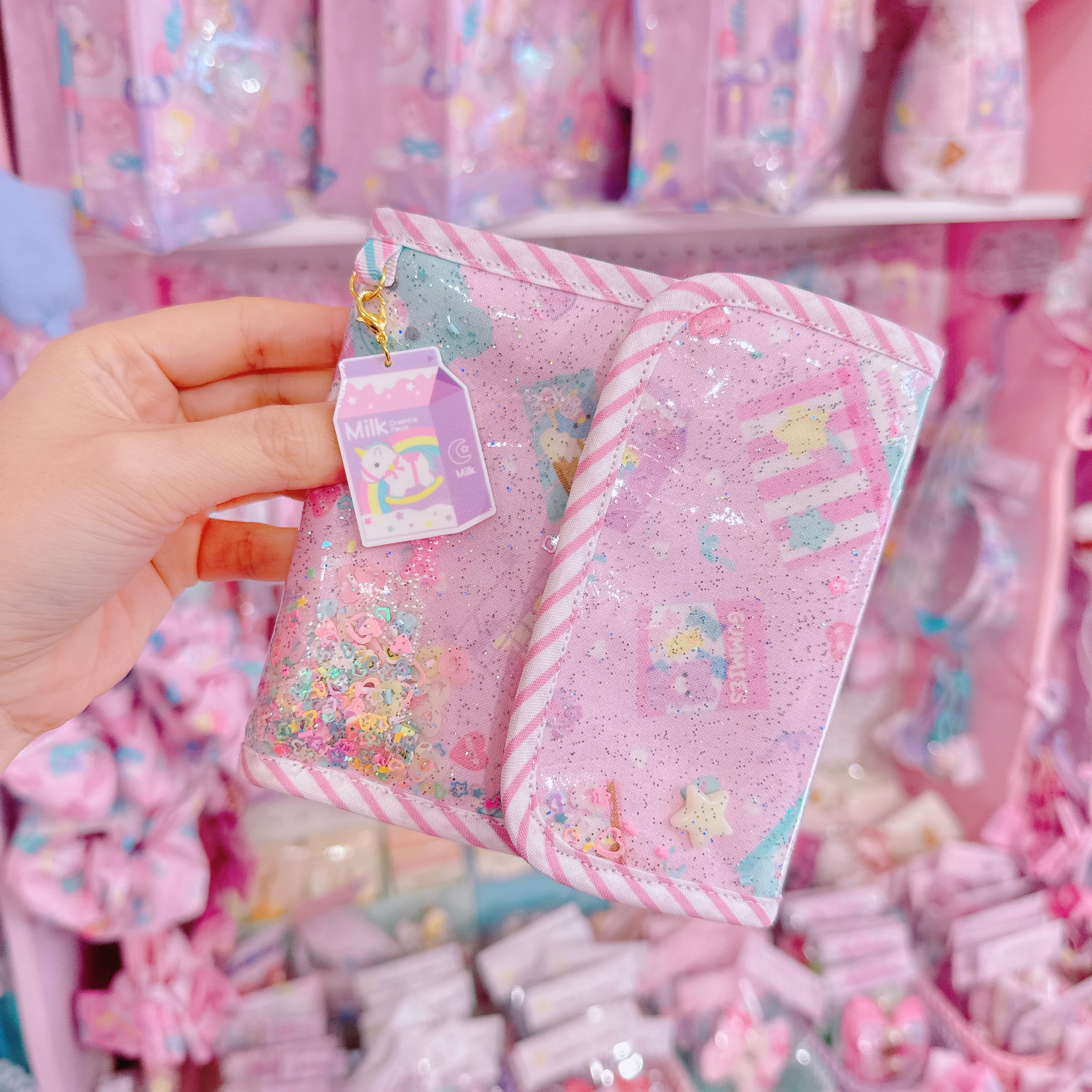 【K6】87-15 3つ折りシャカシャカポーチ