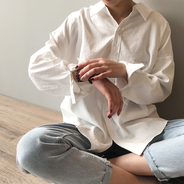 オーバーサイズロングシャツパッチポケット付き A00154