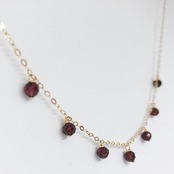 さりげない煌めき ガ ーネットK14gfチェーンネックレス ne1120