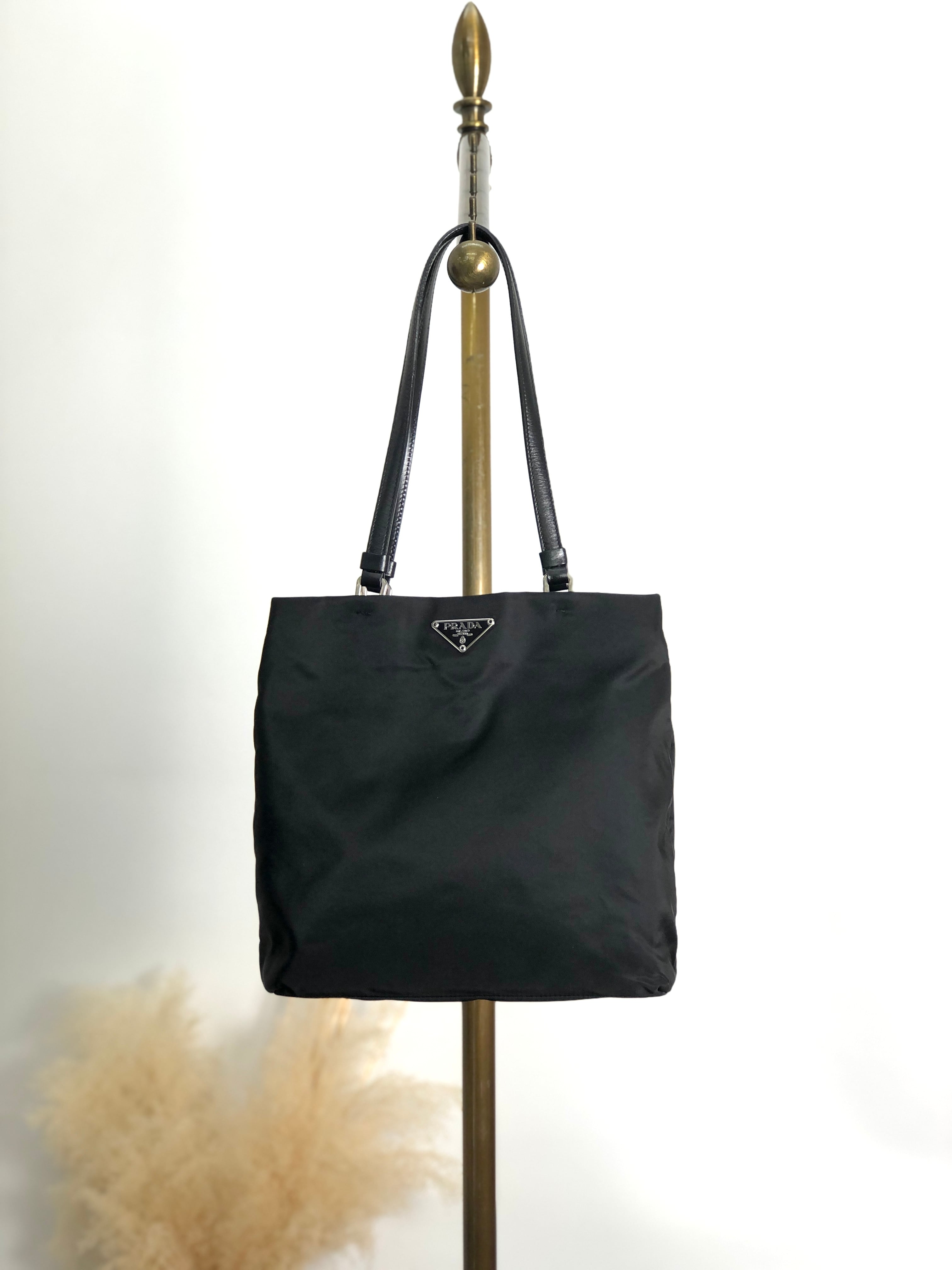 PRADA プラダ トートバッグ ブラック トライアングルロゴ ナイロン