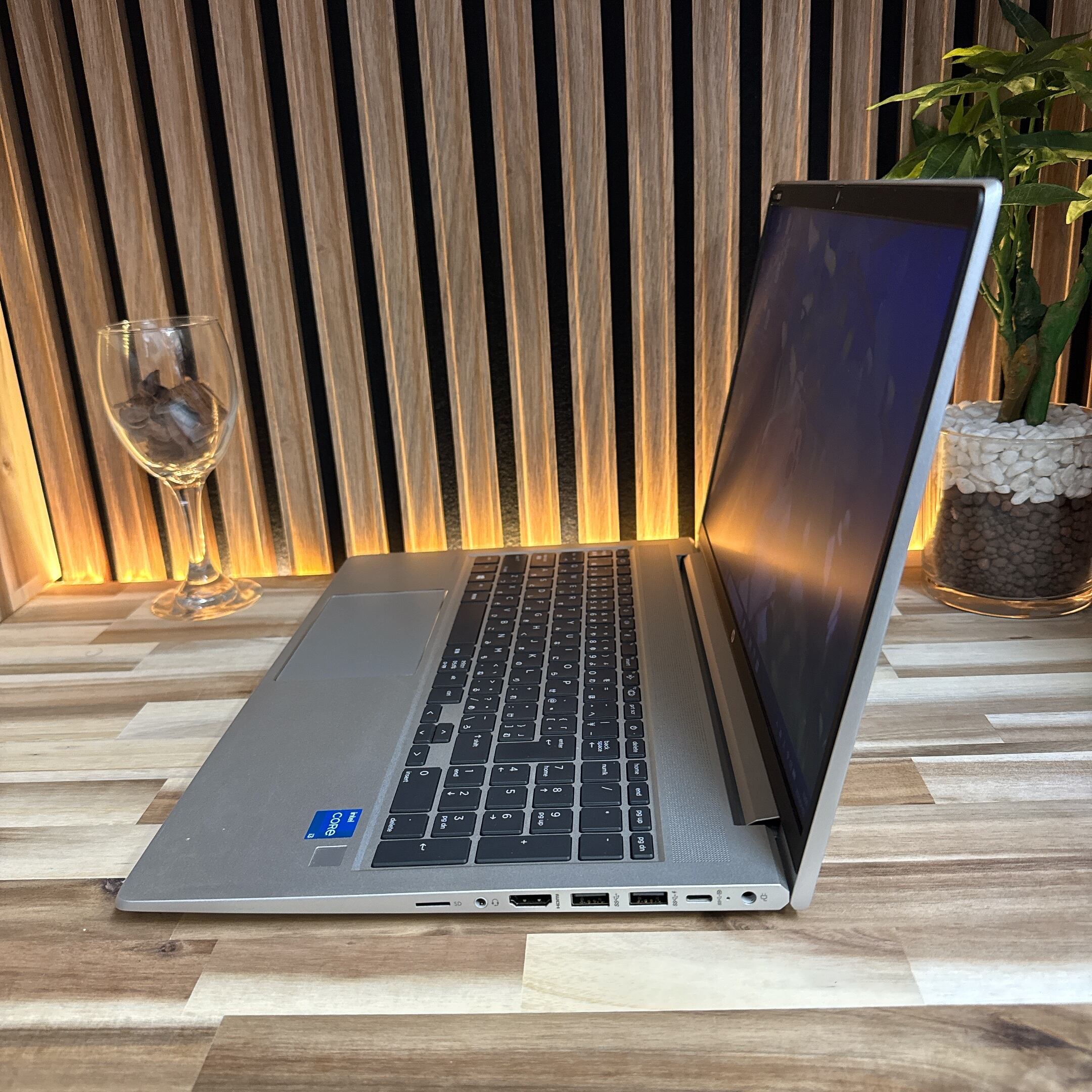 美品・バッテリー良好』HP Probook 450 第11世代 メモリ4GB SSD256GB